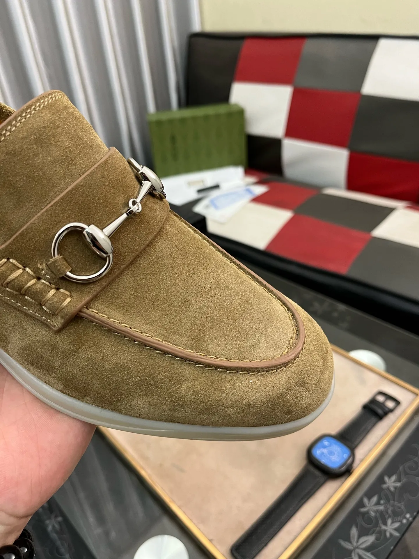 Men's shoes 💰540⌚️⌚️【GUCCi】Original frosted calfskin, water-dyed cowhide lining, original outsole, men's and women's fashion, formal casual leather shoes, slip-on men's and women's shoes series, young fashion, European and American trends, British style, casual matching, comfortable feet, standard code: men's code 38-444️⃣colors available